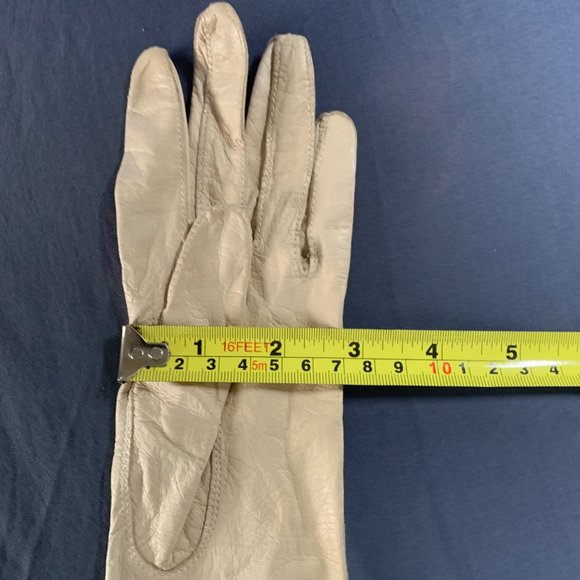 Beige Leather (kid) chevreau, Gloves, vintage, size 6 3/4, Made in France - Picture 4 of 4